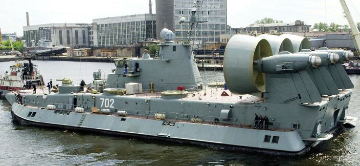 Zubr-Class CLAC